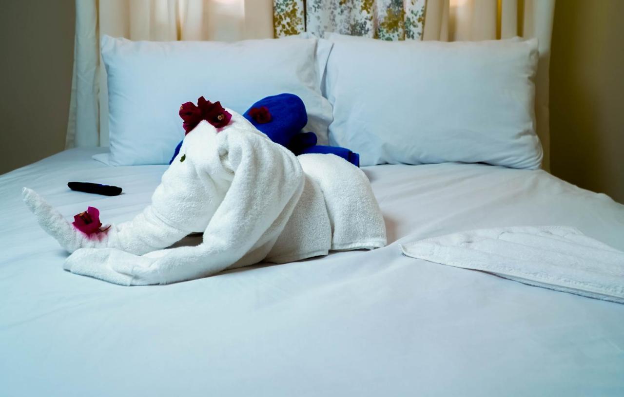 Hotel Turistico Marian ลาสแตร์เรนาส ภายนอก รูปภาพ