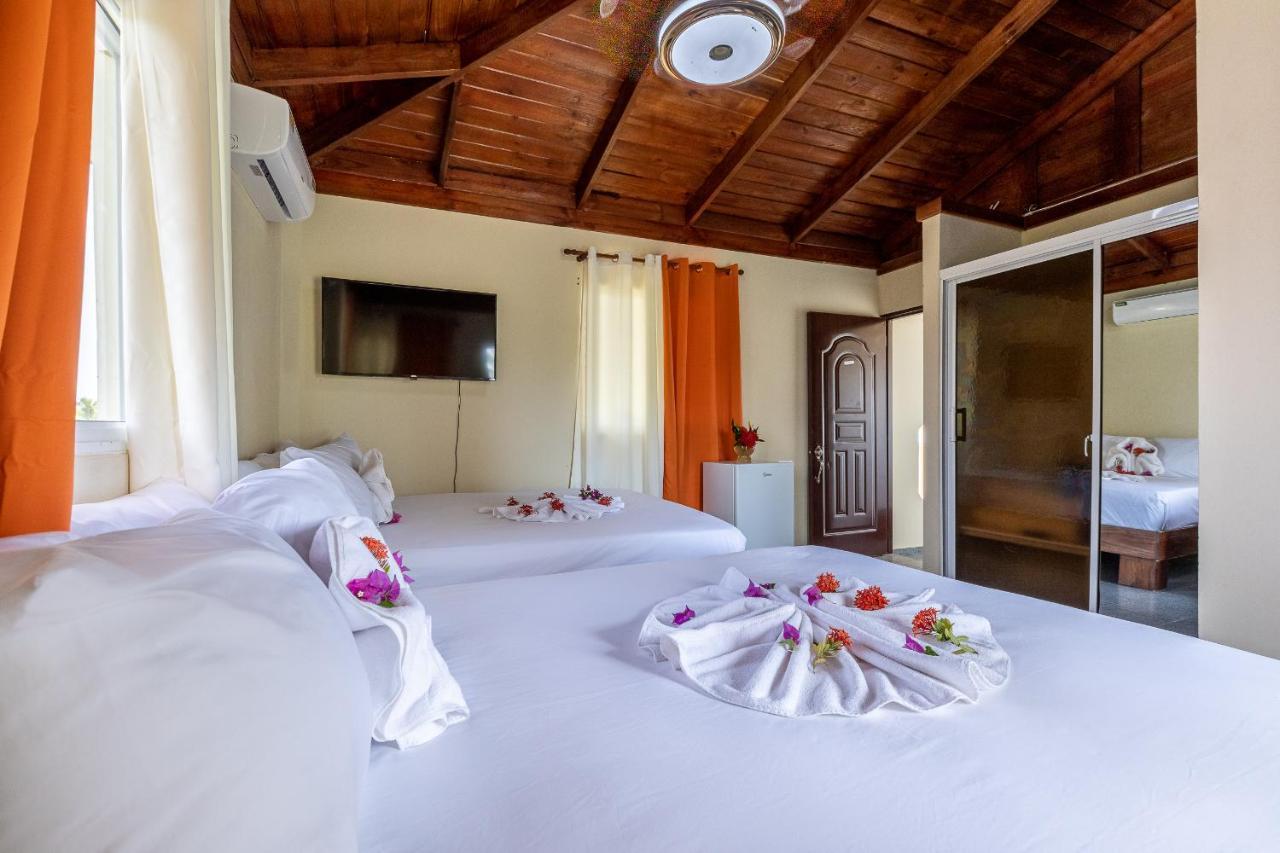 Hotel Turistico Marian ลาสแตร์เรนาส ภายนอก รูปภาพ